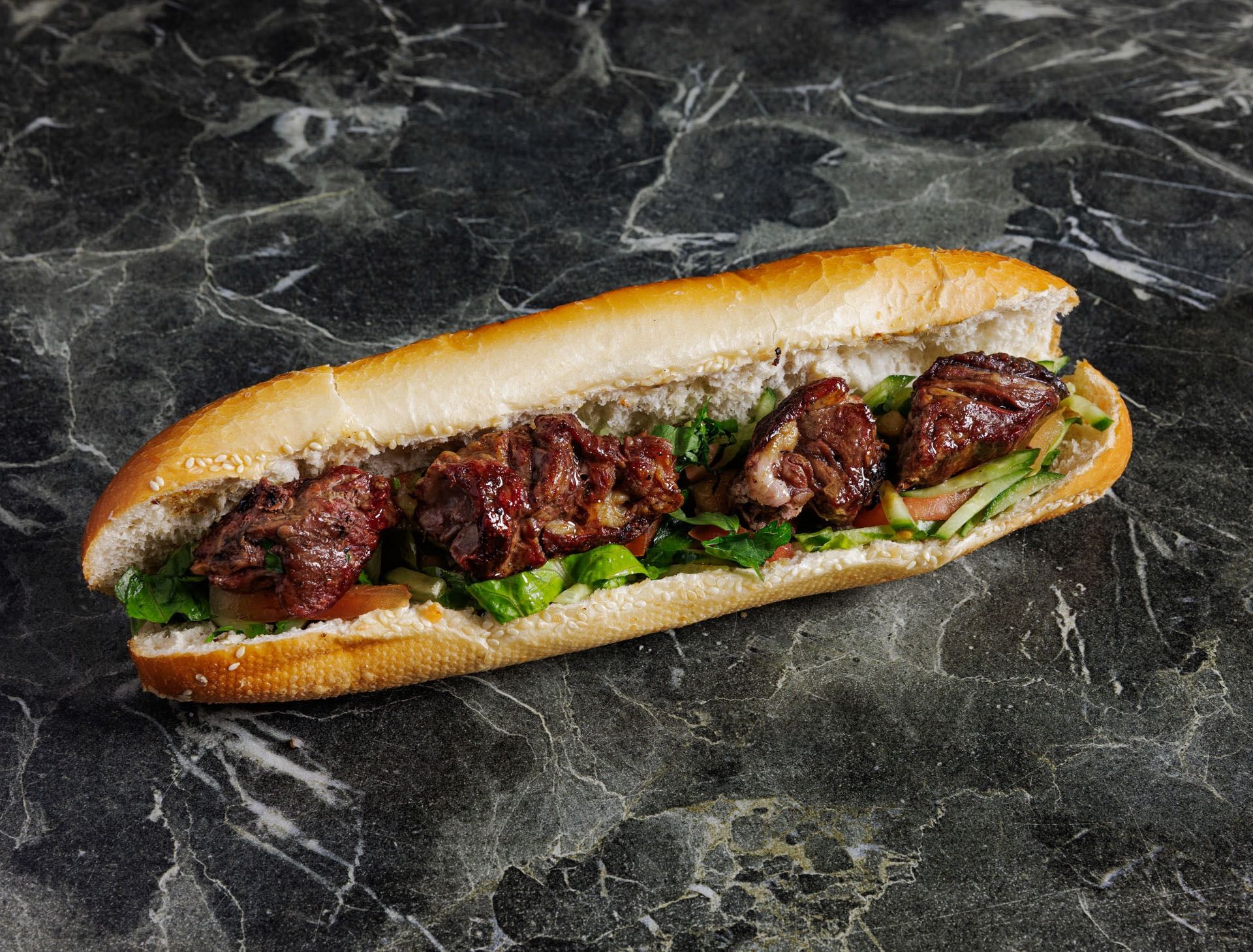 שיפוד פילה בקר בבאגט